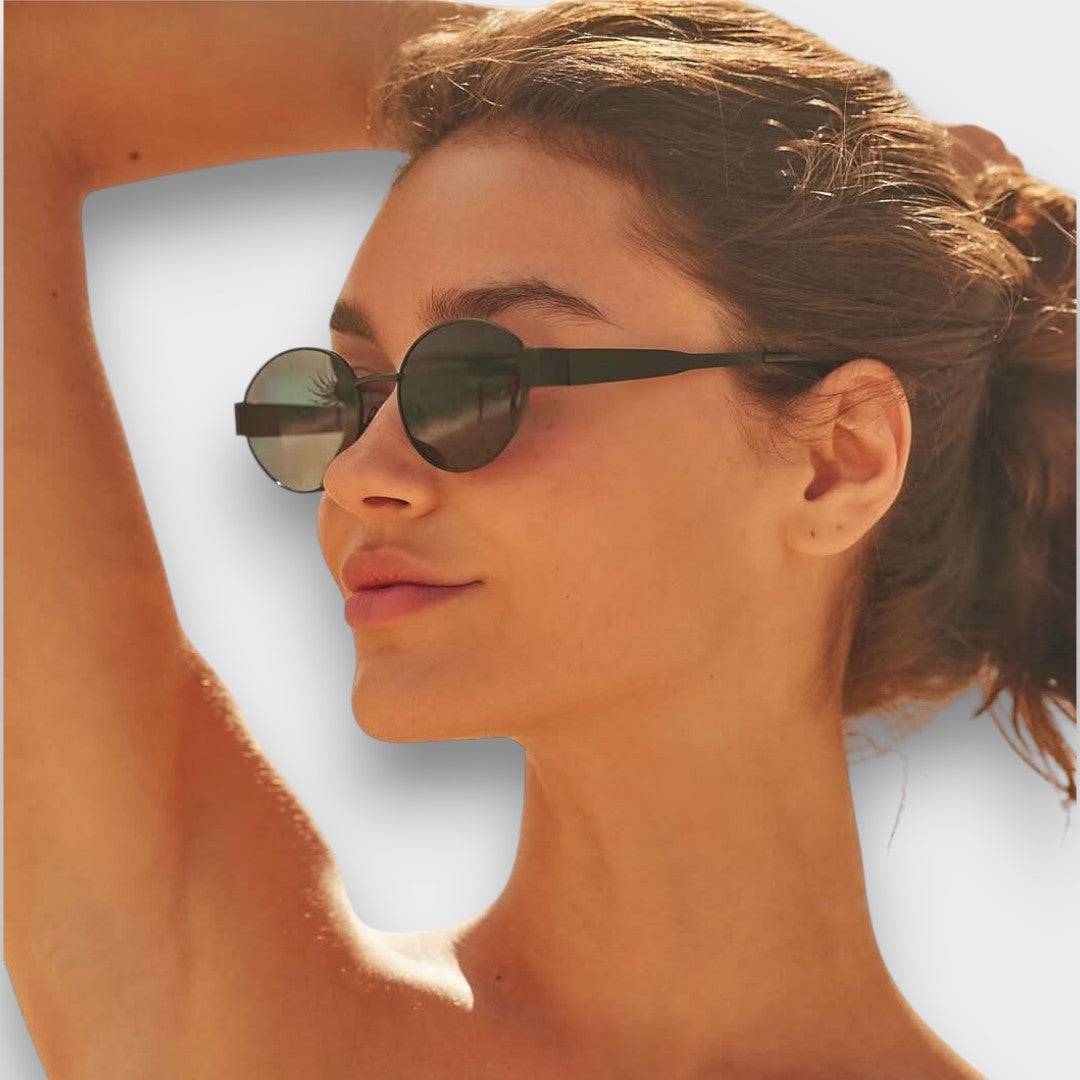 Zariyah – Stylish Vintage Sunglasses