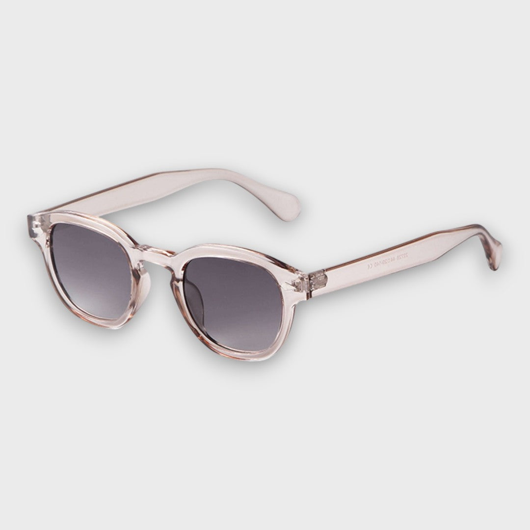 Emersyn – Sophisticated Sunglasses