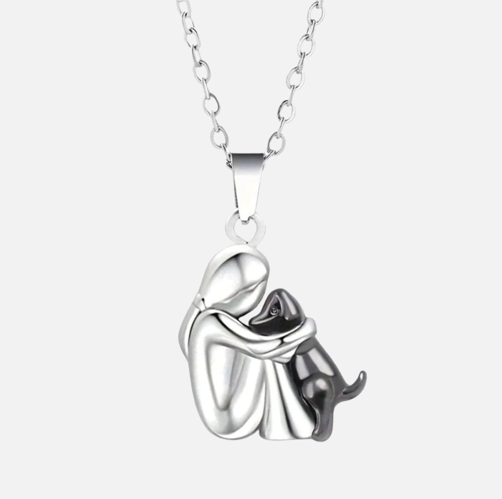 Amora – Hug Pendant Necklace with Heartfelt Bond